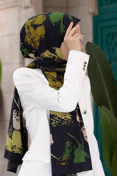 Vissona Γυναικείο σάλι πολυτελείας Medina Silk Emerald Green