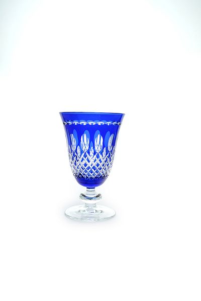 Kristal Market Luxury Footed Colored Soft Drink