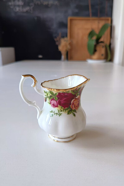 Royal Albert Old Country Roses England Nurantik ANTIQUE Bone China Sütlük Sosluk