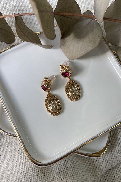 fuya design Fuchsia Star Dangle Jewelled Plate Steel Earrings
