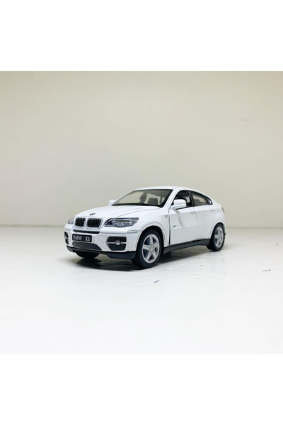 Kinsmart 1.36 ÖLÇEK KİNSMART LİSANSLI BMW X6 METAL ARABA BEYAZ RENK 12 CM