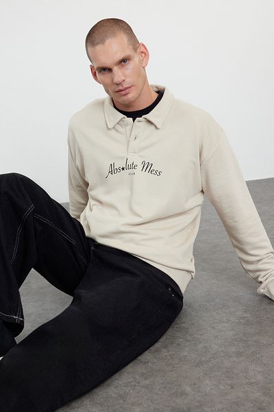 Trendyol Collection Φούτερ Polo Neck Oversize - Τυπωμένο κείμενο, TMNAW25SW00019