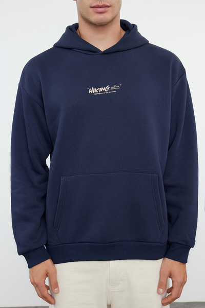 Trendyol Collection Πουκάμισο Fleece - Oversize με κουκούλα, με στάμπα στην πλάτη, ζεστό TMNAW25SW00077