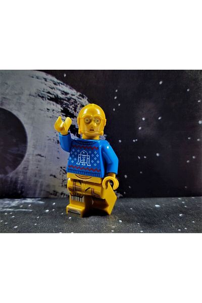 LEGO C-3PO - Holiday Sweatshirt with Mini Figure