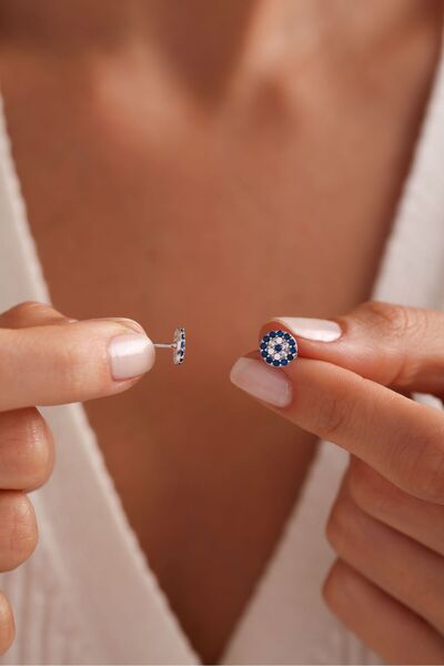 Nereze 925 Ayar Gümüş Rodyum Kaplama Minimal Nazar Küpe