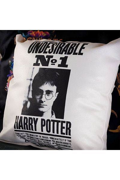 Sihir Dükkanı Harry Potter Wanted Pillow