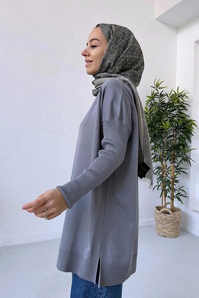 Ka Hijab Mercerized Hijab Tunic with Bow Brooch Detail - Gray