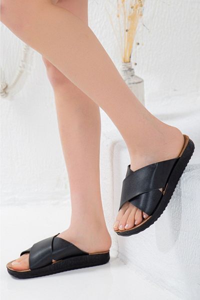 Slipcat Summer House Street Beach Slippers Cross