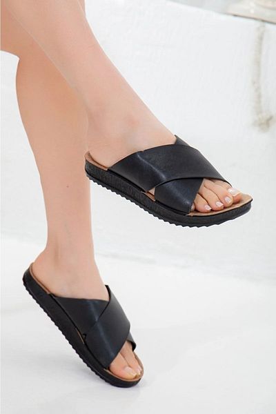 Slipcat Summer House Street Beach Slippers Cross