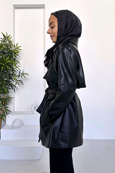 Ka Hijab Μαύρο Δερμάτινο Μπουφάν - Με Πλαϊνές Τσέπες και Ζώνη