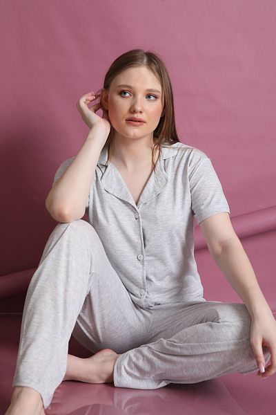 FAMES PİJAMA ΚΑΛΟΚΑΙΡΙΝΗ ΠΙΤΖΑΜΑ ΚΟΣΤΟΥΜΙΑ ΜΕ ΚΟΥΜΠΙΑ