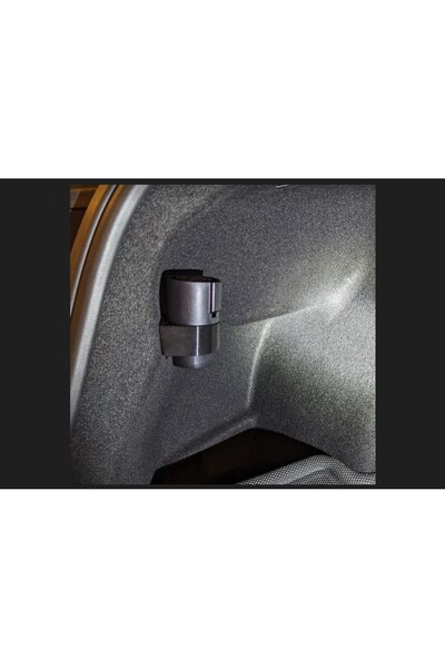 TESLA Model 3 - Bagaj İçin Tesla Uyumlu Şarj Adaptörü Tutucu / Port