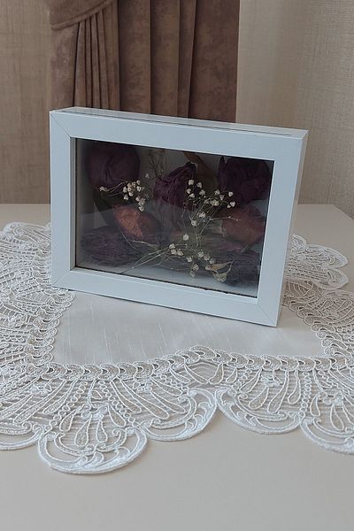 Verda Çerçeve Cadru orizontal de memorie de 15x20x5 cm - Model nou de flori la modă, floare de dorință și cutie de trandafiri adânci