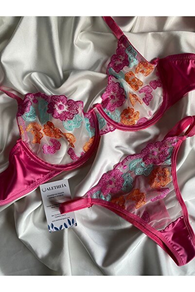 Aletheia Lingerie Pembe Dantelli Bralet Takım (SÜTYEN&TANGA)