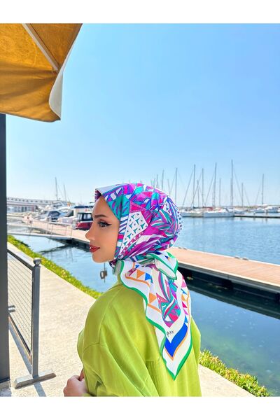 KUQOS Darla Desenli Eşarp Benetton