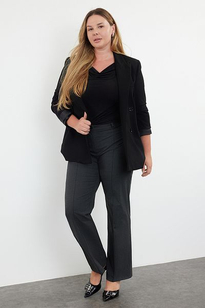 Trendyol Curve Anthrazitfarbene Premium-Gewebte Hose in Übergröße – Rippendetail TBBAW25AR00000