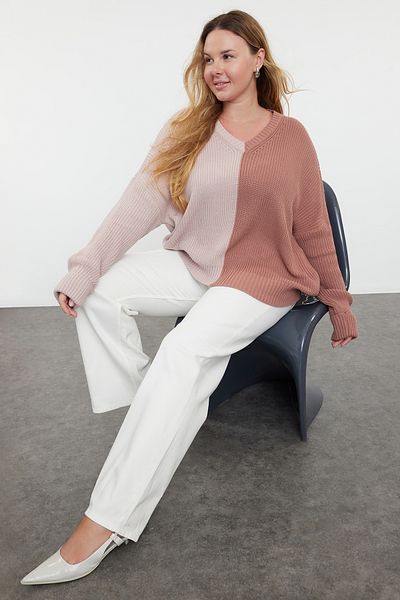 Trendyol Curve V-Neck Dusty Rose Knitwear Sweater - Color Block TBBAW23AN00062