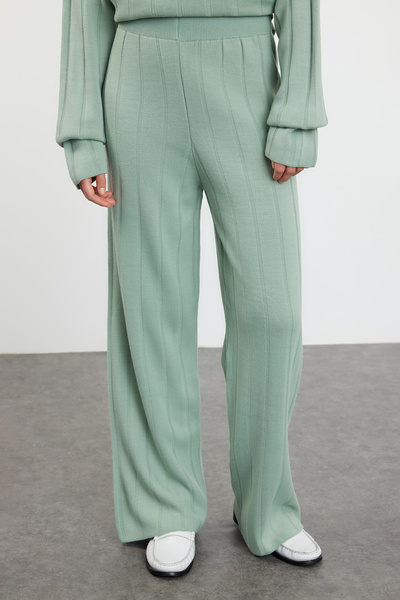 Trendyol Modest Σετ πλεκτών δυόσμου Polo Collar Mint - Σετ πλεκτό με κορδόνι στο κάτω μέρος TCTAW25US00056