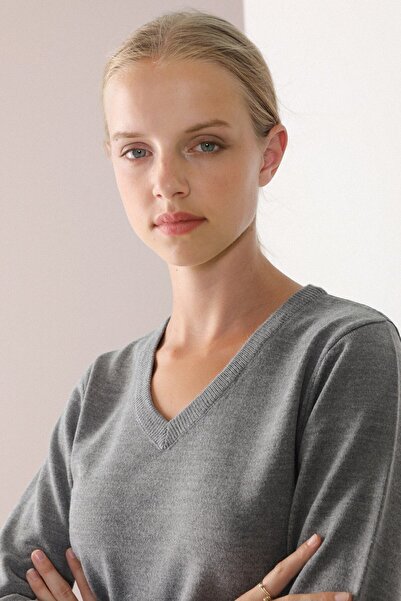 Ferraro Kadın  Gri  V Yaka Triko Kazak