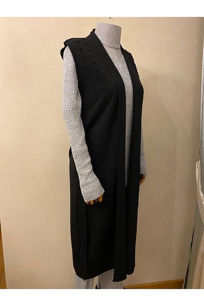 TEK Belted Hijab Youth Vest SINGLE Knitwear / Black