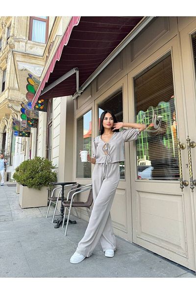bergibo Stylish Women's Linen Set - Lace-up Vest and Trousers