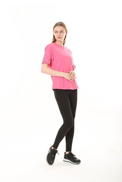 ESPİNA Women's T-Shirt with Flow Sleeve and Pearl Detail