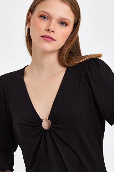 ESPİNA Floral Patterned Wrapped V-Neck Blouse with Front Buckle