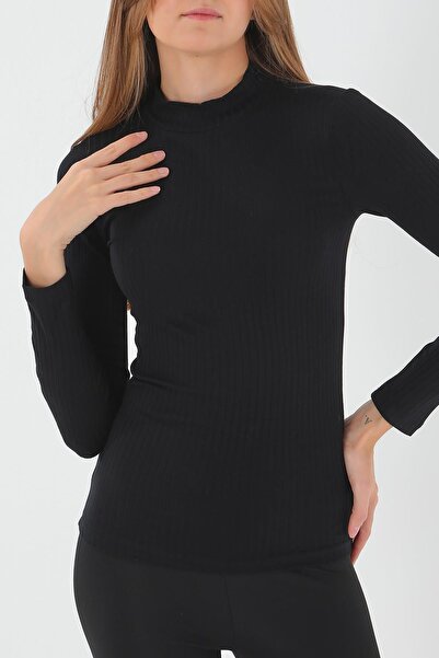 ESPİNA Women's Reported Camisole Turtleneck Blouse Black