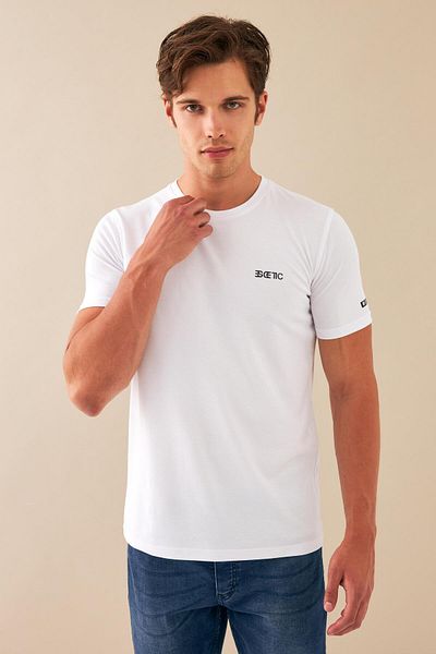 Escetic Λευκό Slimfit Sports T-Shirt - Αναπνεύσιμο, Ολόσωμο λαιμόκοψη, Βαμβακερό ύφασμα T0095