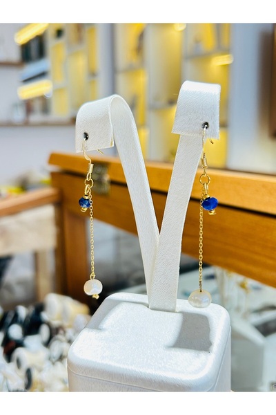 Luna أقراط من اللازورد مع تفاصيل من الحجر الطبيعي واللؤلؤ الحقيقي