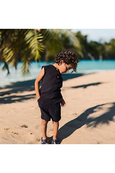 BEBEĞİME ÇORAP طقم تي شيرت وشورت موسلين للأولاد - بغطاء للرأس وبدون أكمام