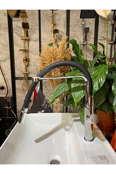 İSAOĞLU YAPI Spiral Kitchen Faucet Extending System Sink Tap Silver Color