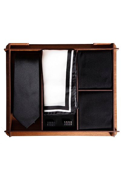 1001 Kravat Silk Tie and Silk Handkerchief Metal Cufflink - Bamboo Socks Gift Set with Wooden Box