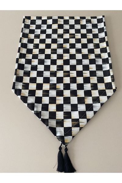 Premier Cheerboard Pattern Runner