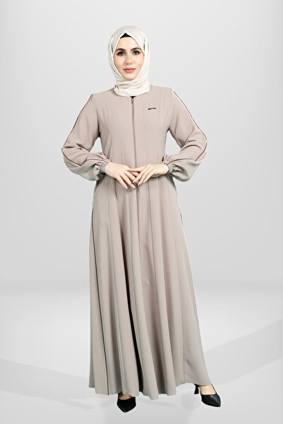 Beyza Fermuarlı Biye Detaylı Yandan Cepli Kloş Kesim Bej Renk Ferace 3902