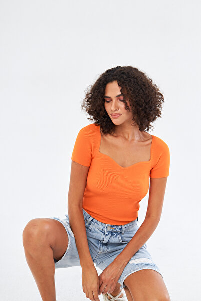 Kutaf Жіночий трикотажний літній футболка