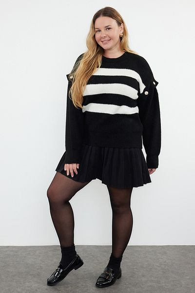Trendyol Curve Functional Knit Sweater - Detachable Sleeves, Black Striped TBBAW25AN00034