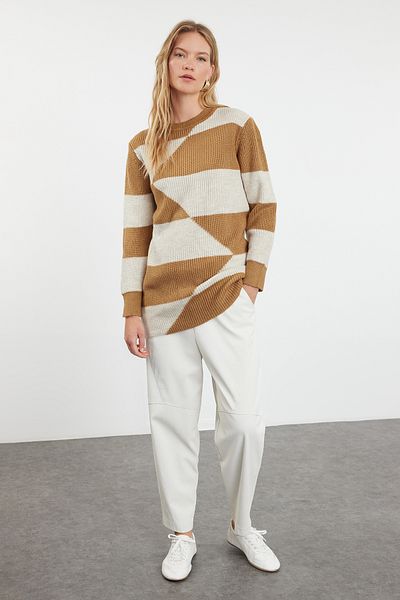 Trendyol Modest Πλεκτό πουλόβερ καμηλό με απαλή υφή - Πλεκτό Θεσσαλονίκης, μπλοκ μοτίβο TCTAW25AK00005