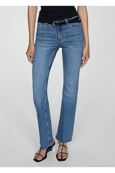 MANGO Woman Flare-Jeans mit mittlerer Taille