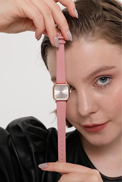 OQQO Perseph Rose Case Pink Leather Cord Women's Wristwatch