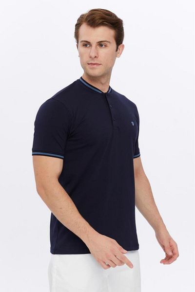 Rey Polo Judge Collar Detailed T-Shirt