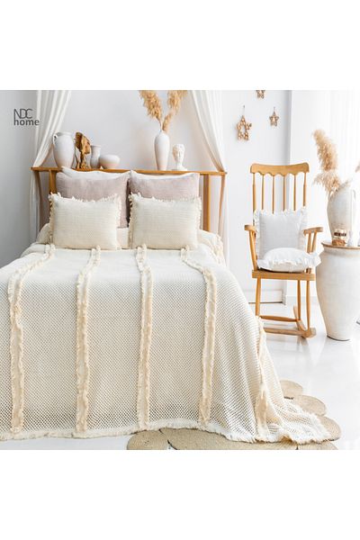 NDC HOME Double Cream Knitted Bedspread - Lacy and Tassel (220 x 240)