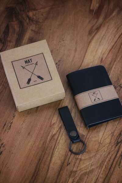 matleather Γνήσιο δερμάτινο θήκη για κάρτες / Μαύρο / με δώρο μπρελόκ