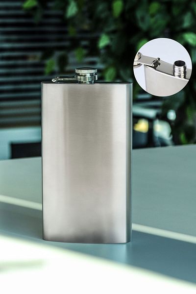 Trendmiya 300ML Steel Pocket Flask - Comfortable Cut
