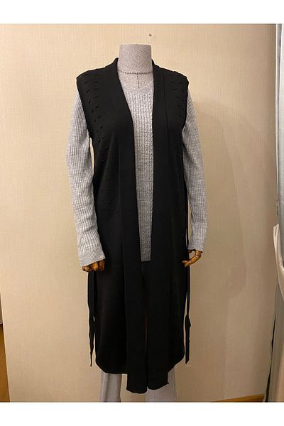 TEK Belted Hijab Youth Vest SINGLE Knitwear / Black