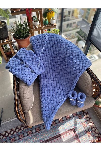 Alize Puffy baby blanket baby vest booties