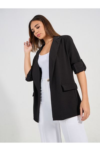 Styli Regular Fit Regular Length Textured Knit Blazer