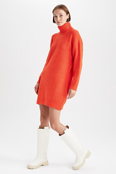 DeFacto Rolákové šaty Relax Fit Thessaloniki Z2161az22wn