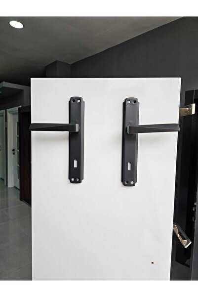 Çelebi SİYAH AYNALI PİRAMİT MODEL KAPI KOLU