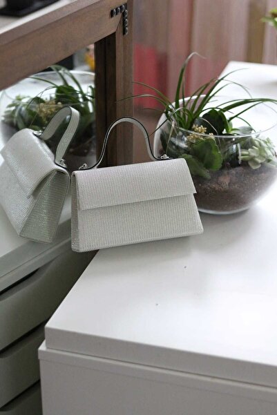 Moom Bag Γυναικεία τσάντα ώμου βραδινό φόρεμα με λεπτομέρεια σε λευκό γκλίτερ